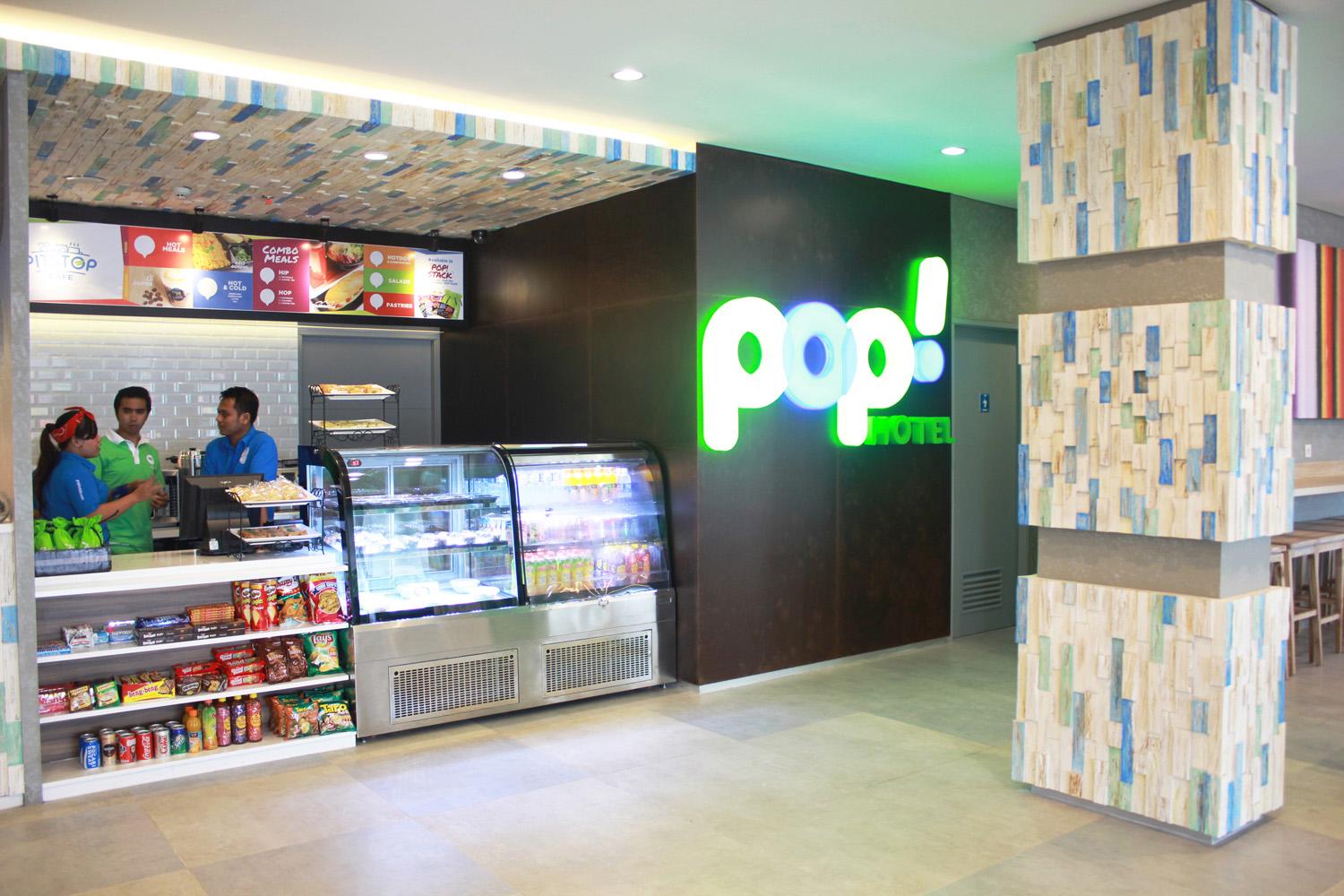Pop! Hotel Timoho Джокякарта Екстериор снимка